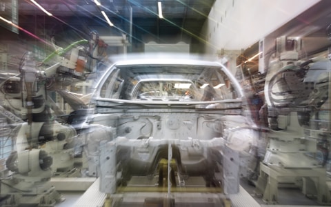 Robótica industrial en línea de ensamble